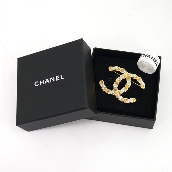 CHANEL CC Logo Pave Rhinestone Brooch Gold Tone B20P Pin Auth w/Box #0055 - Picture 5 of 5